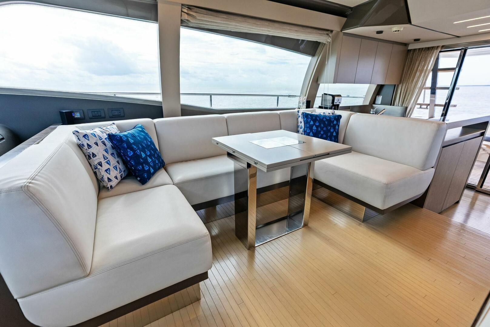 2018 Ferretti Yachts 800 - Image 20