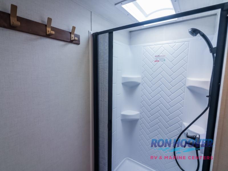 2026 FOREST RIVER 302RDBS - Image 24