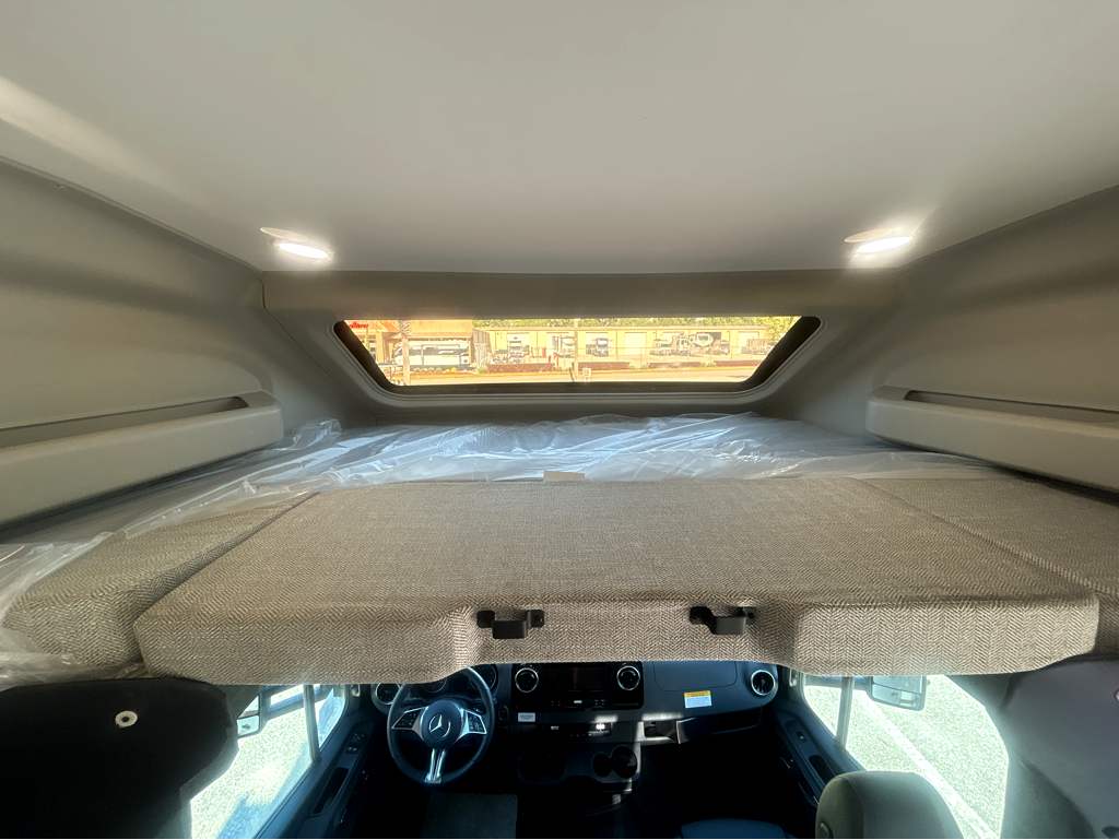 2027 ENTEGRA COACH QWEST 25L - Image 16