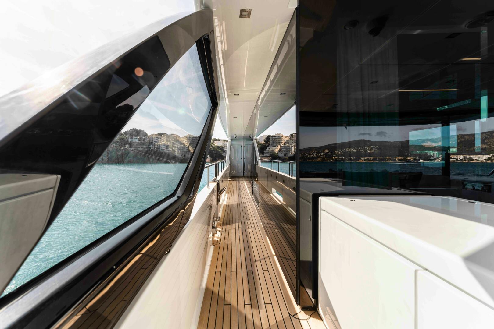 2019 Riva Riva Dolcevita 110 - Image 11