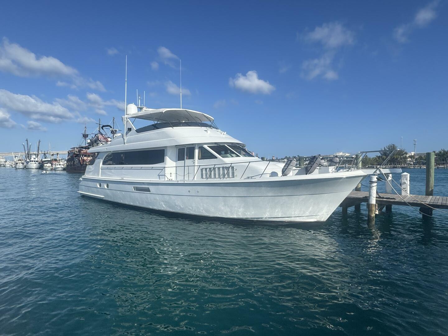 2000 Hatteras 75 Sport Deck - Image 1
