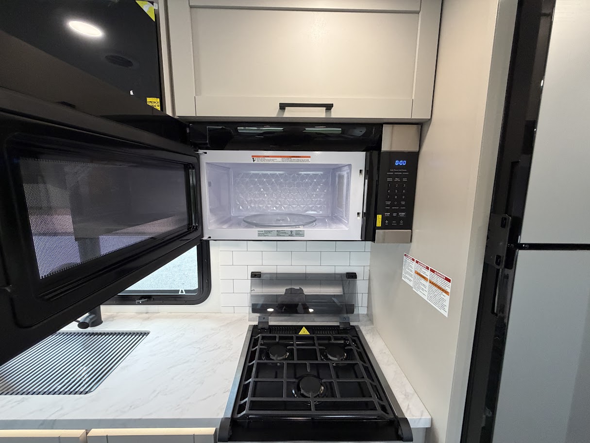 2027 JAYCO GREYHAWK 29MV - Image 25