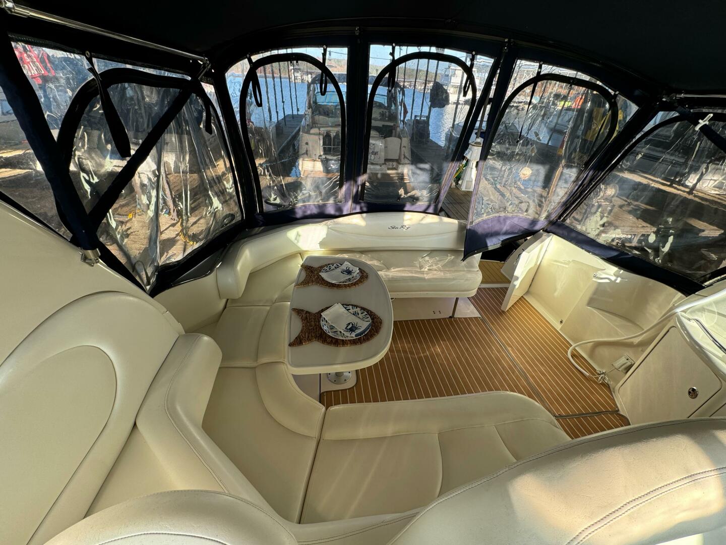 2004 Sea Ray 380 Sundancer - Image 18