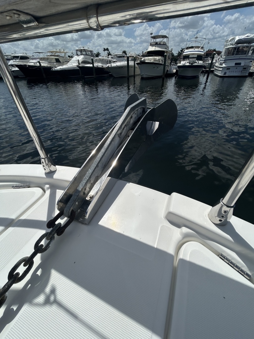 2022 Beneteau ST - Image 16