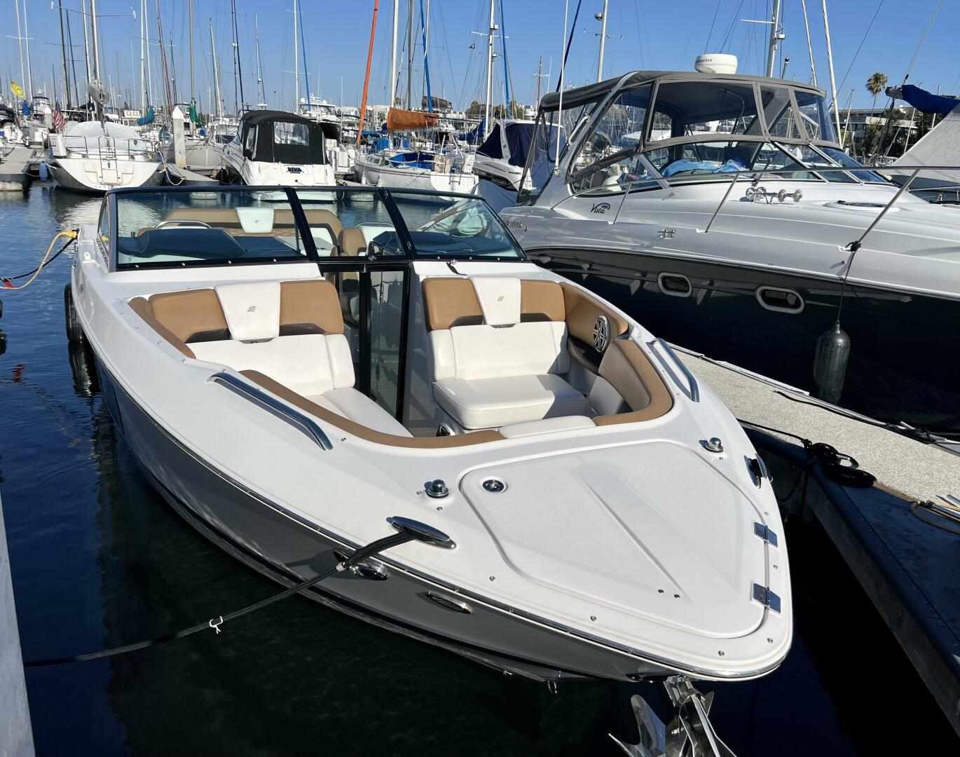 2019 Four Winns H290 - Image 4