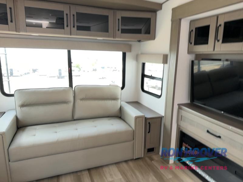 2026 GRAND DESIGN 337RLS - Image 10