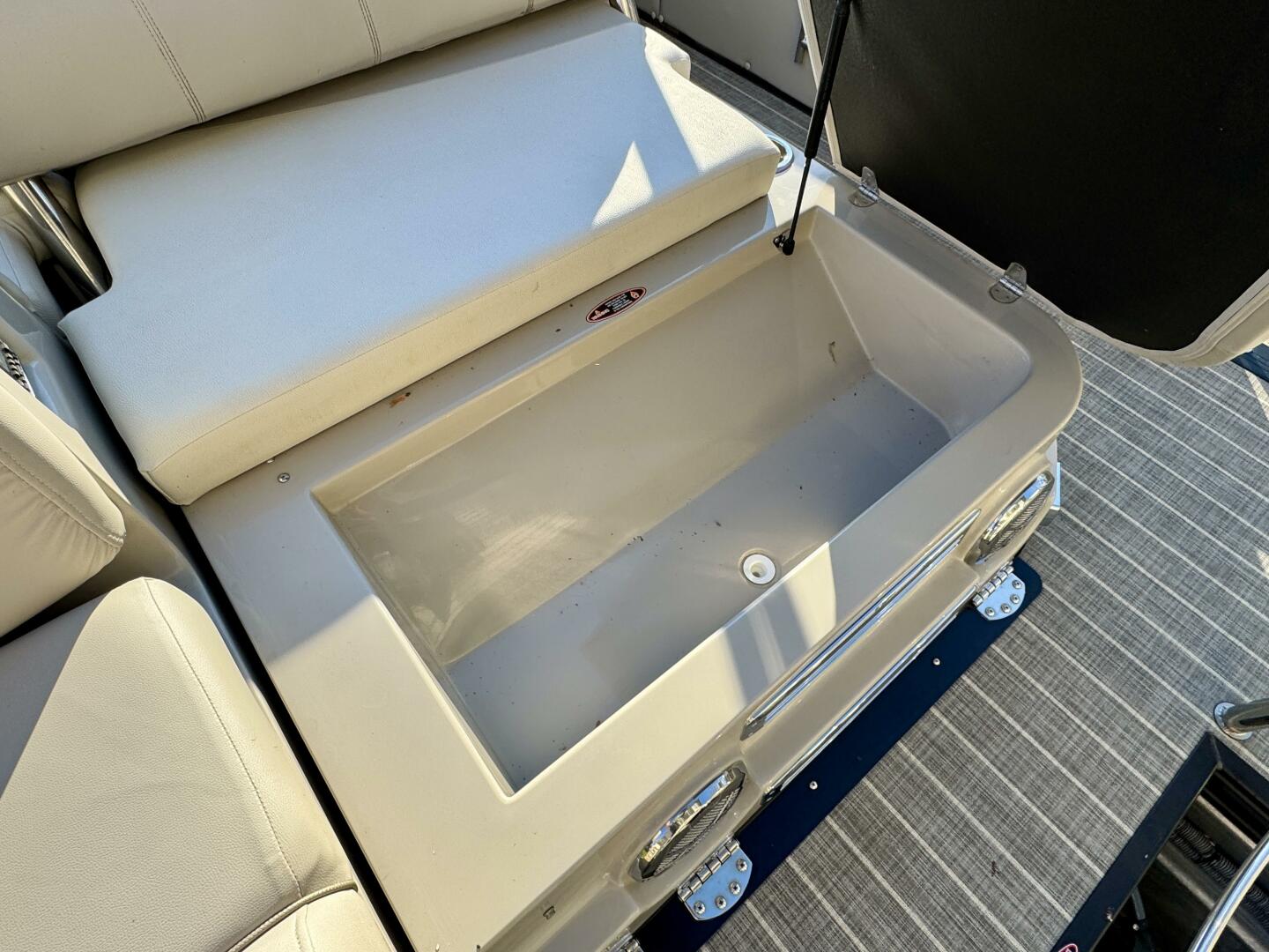 2016 Harris Grand Mariner 250 SLEC Tritoon - Image 58