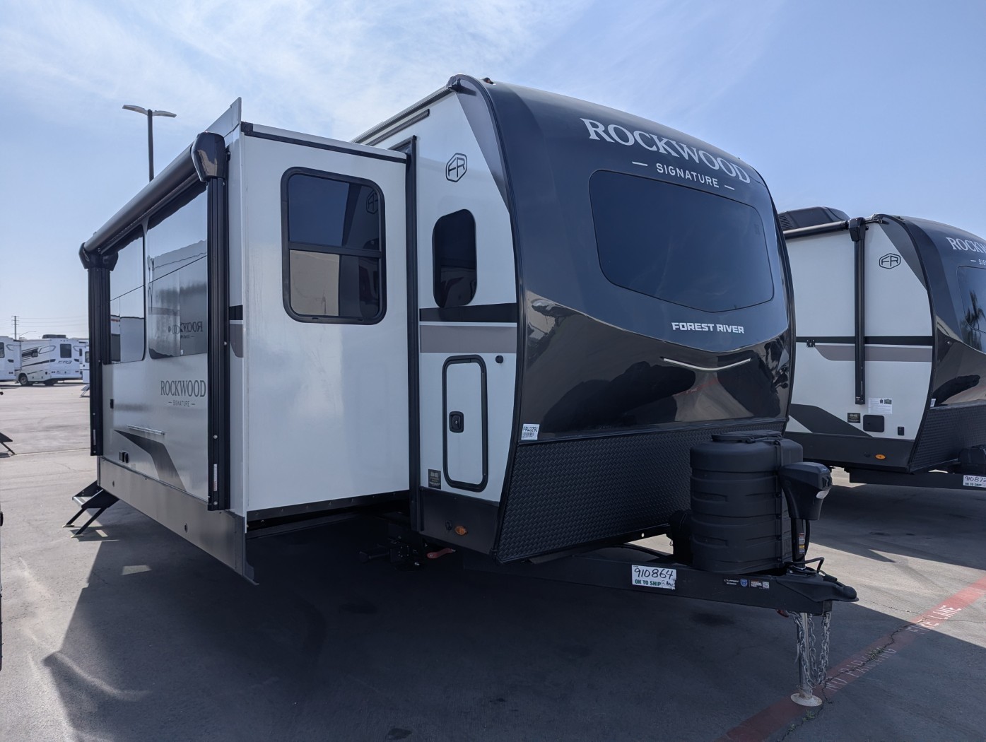 2026 Forest River Rockwood Signature 8339FK - Image 1