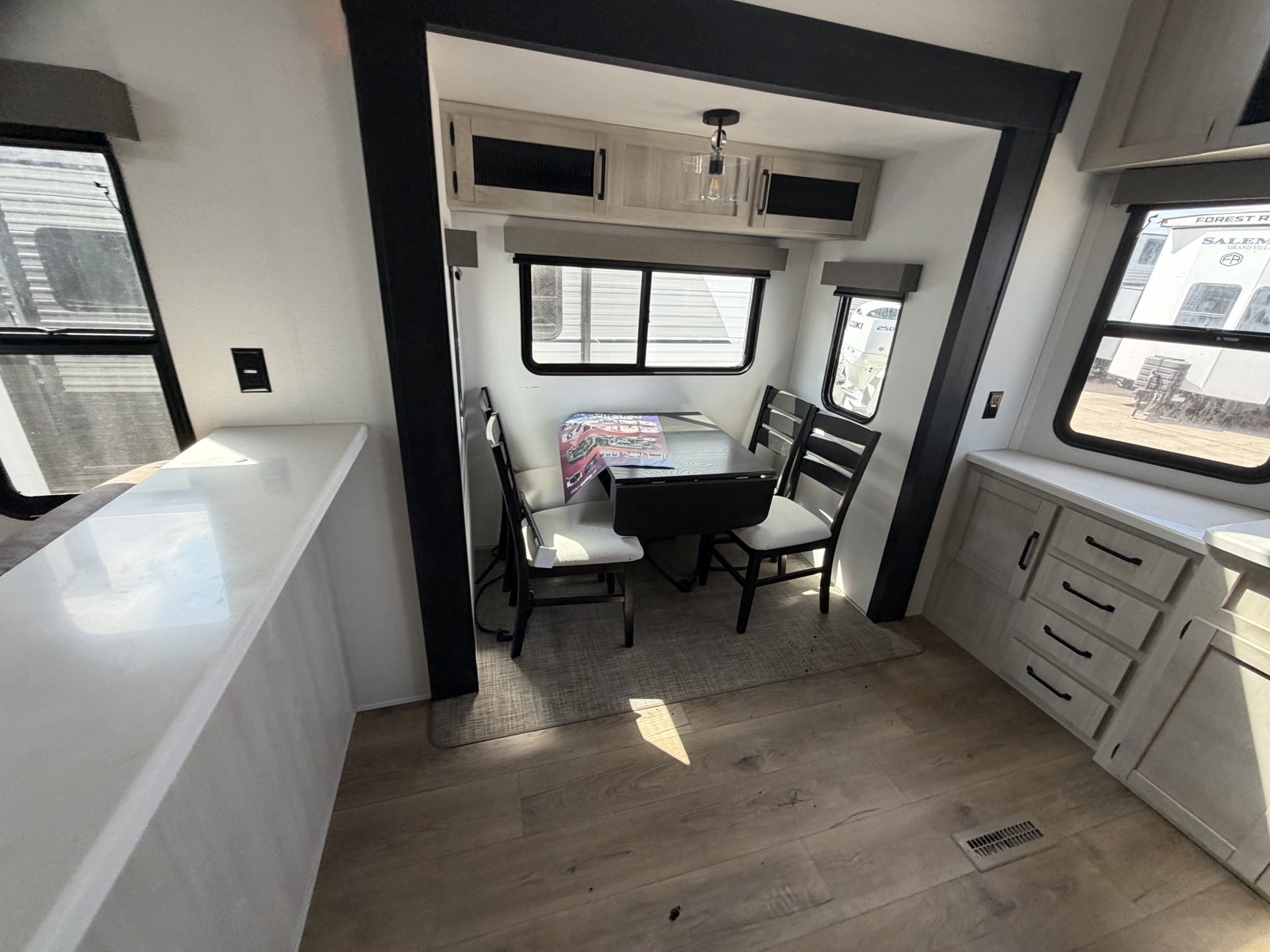 2026 PALOMINO 403LFT - Image 29