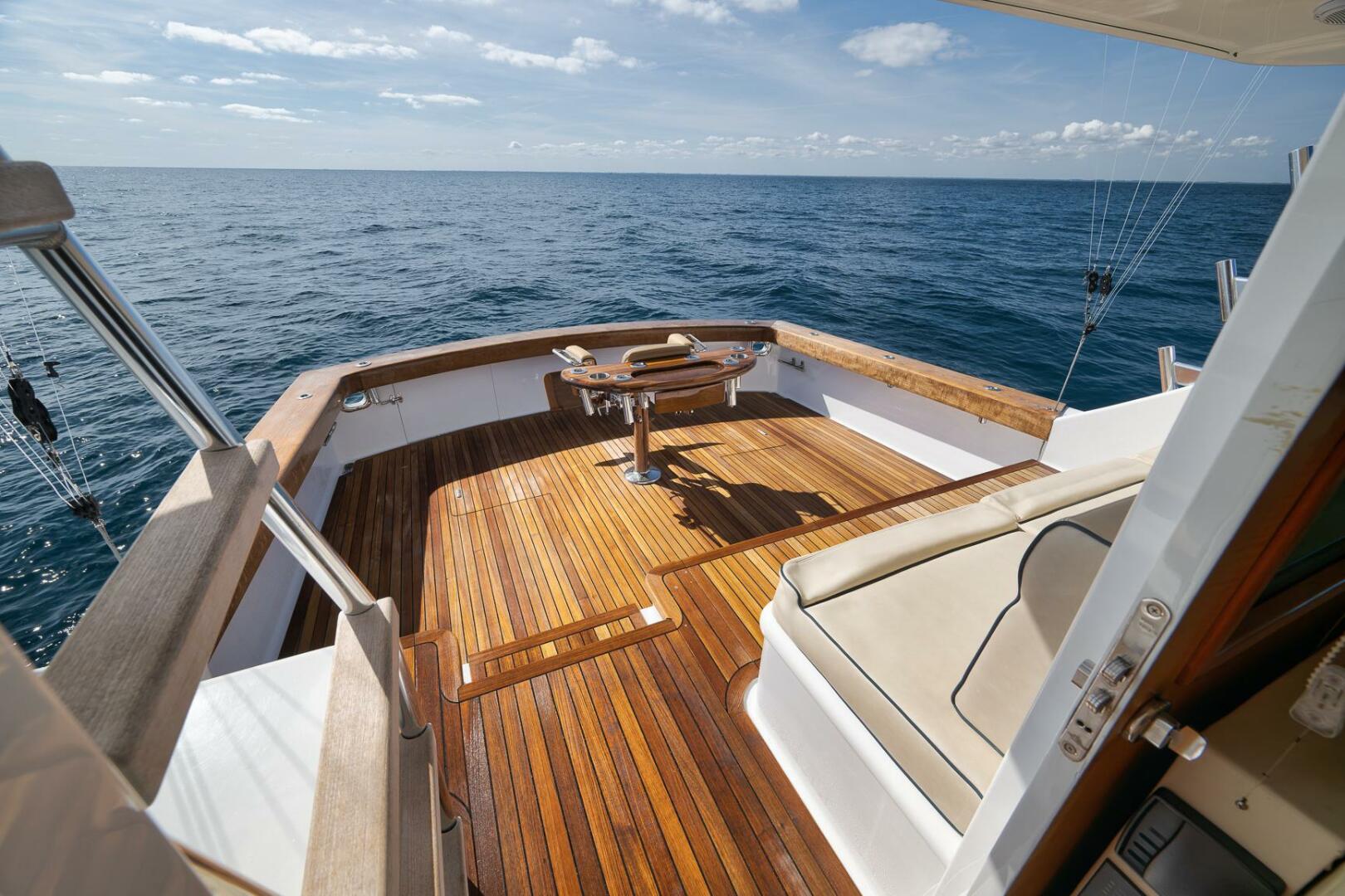 2002 Weaver 60 Convertible - Image 37