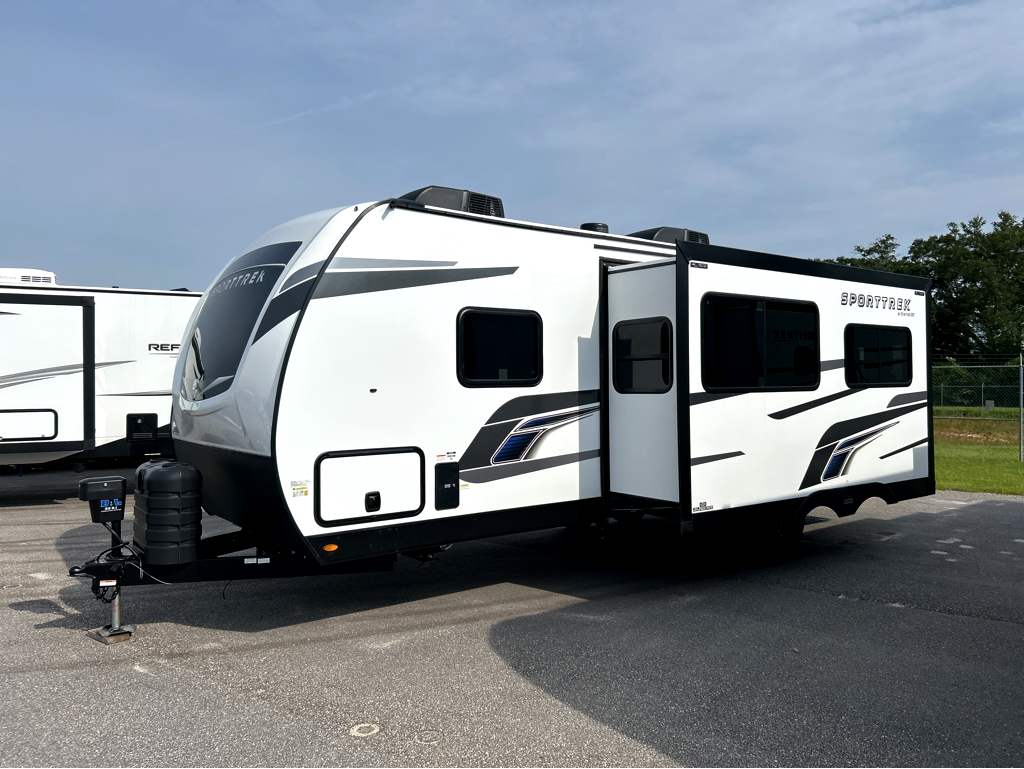 2026 VENTURE RV SPORTTREK 251VRK - Image 3