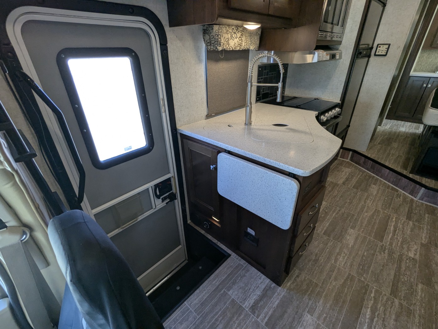 2018 Forest River Forester 2421MS - Image 15
