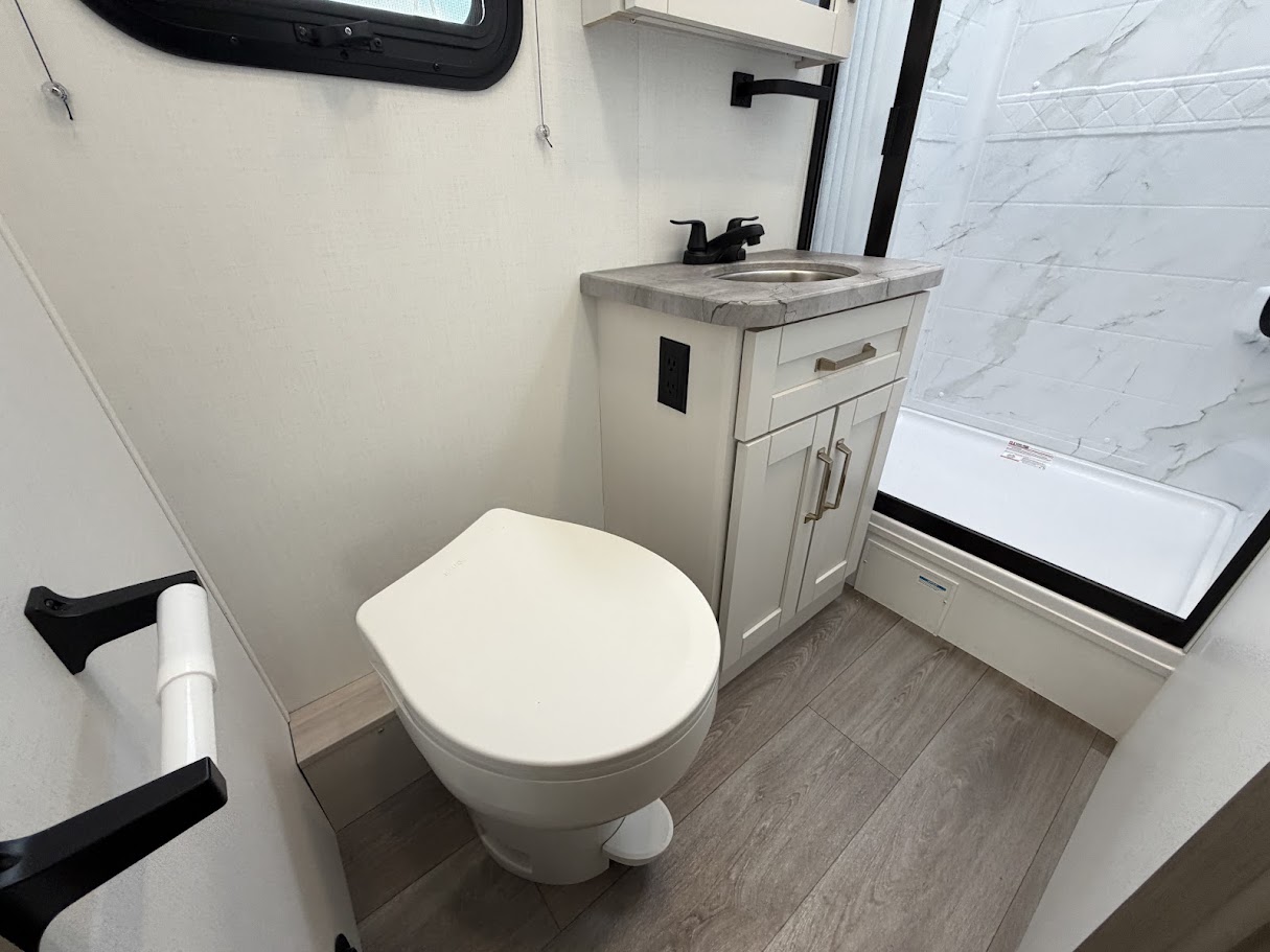 2027 JAYCO REDHAWK 24B - Image 46