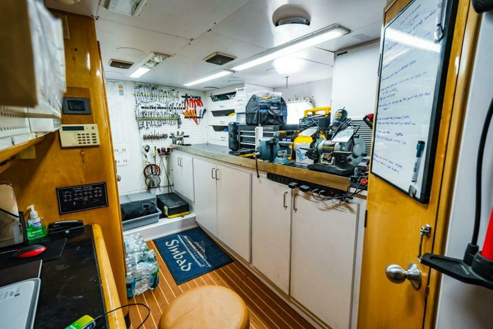 1995 Hatteras Flybridge Motor Yacht - Image 105