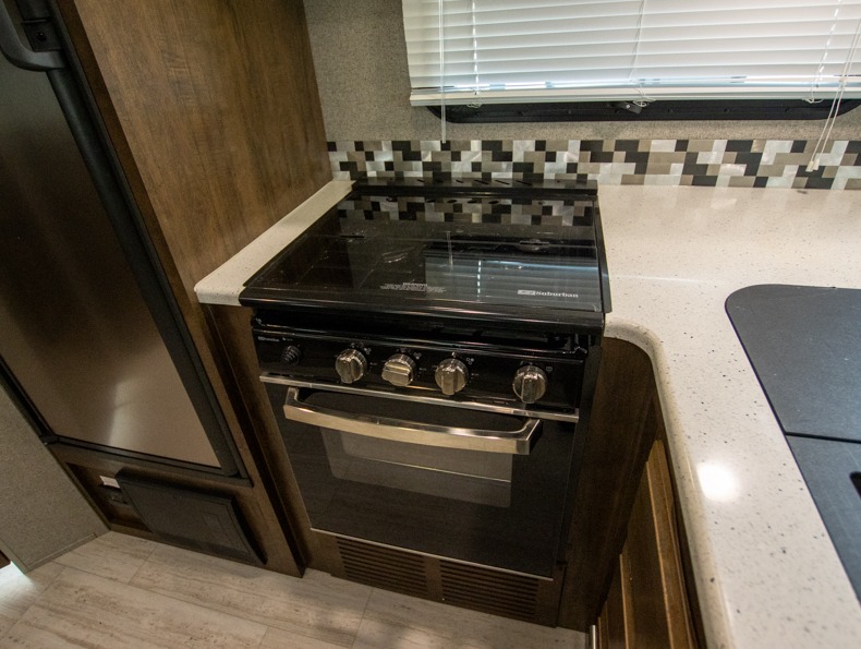 2019 Forest River Rockwood Ultra Lite 2604WS - Image 11