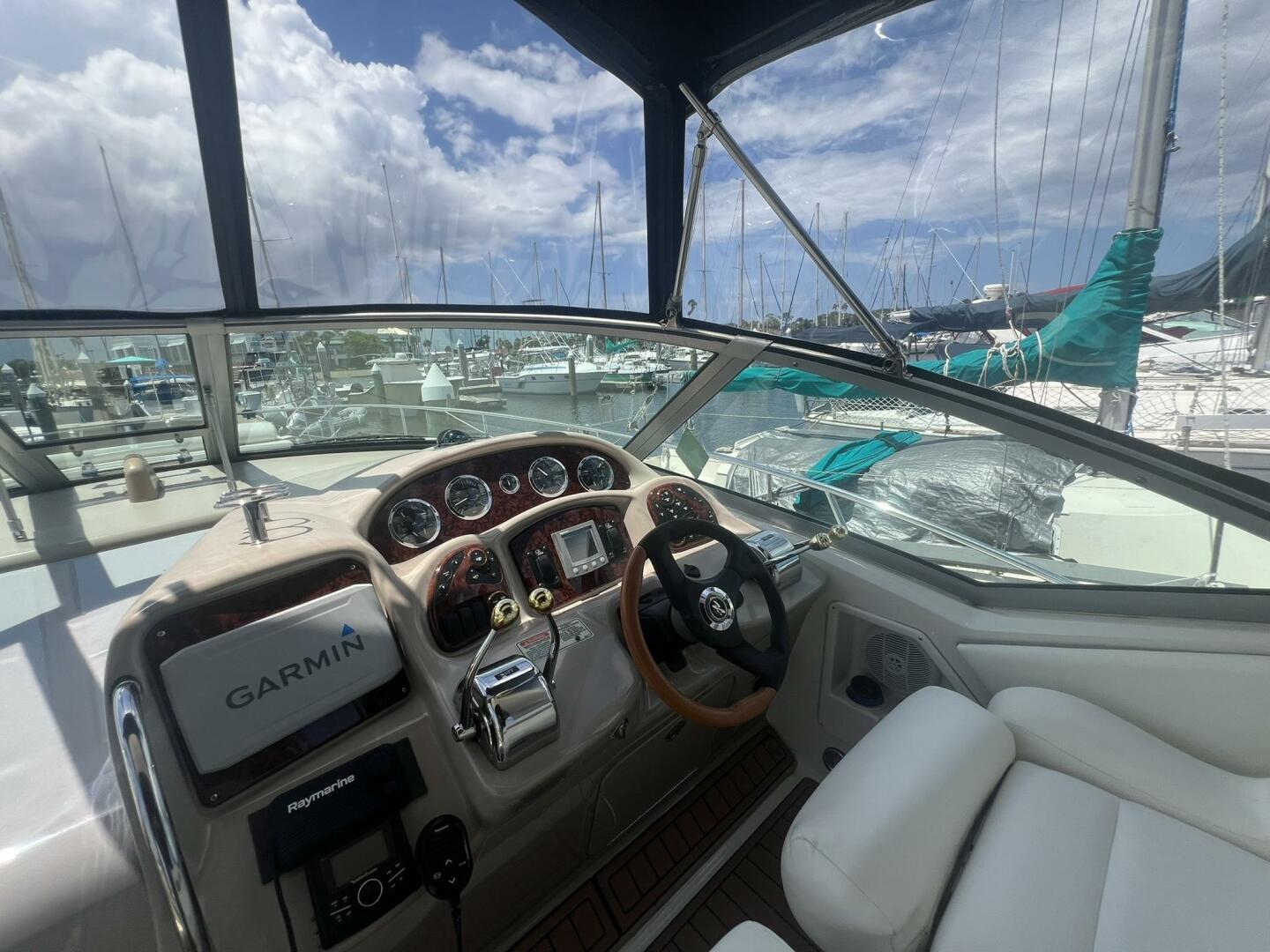 2003 Sea Ray 320 Sundancer - Image 20