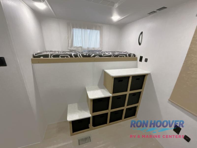 2026 FOREST RIVER 33TS - Image 32