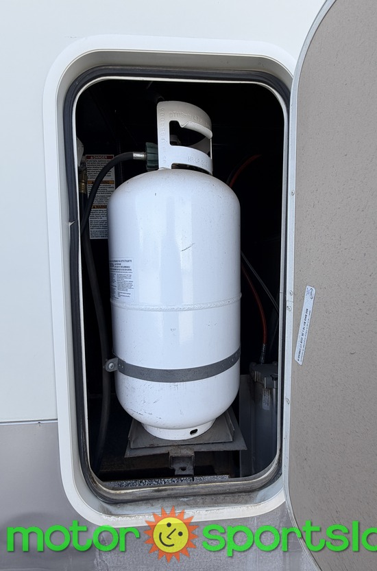2019 Forest River Palomino 297RKW - Image 35