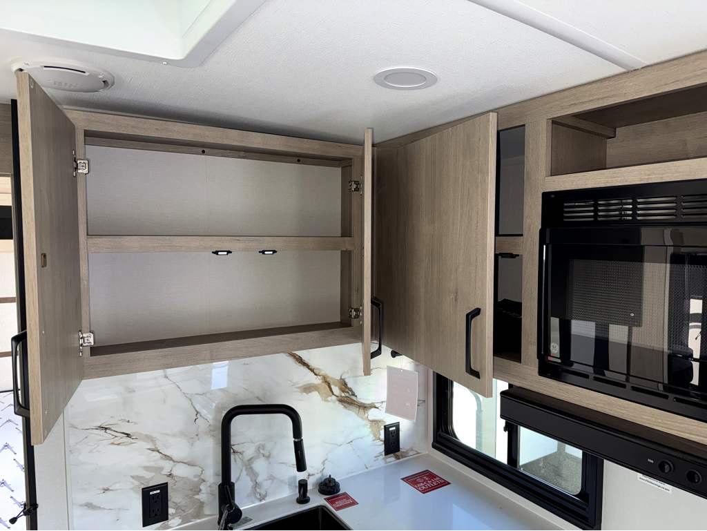 2026 GRAND DESIGN IMAGINE 2300MK - Image 25