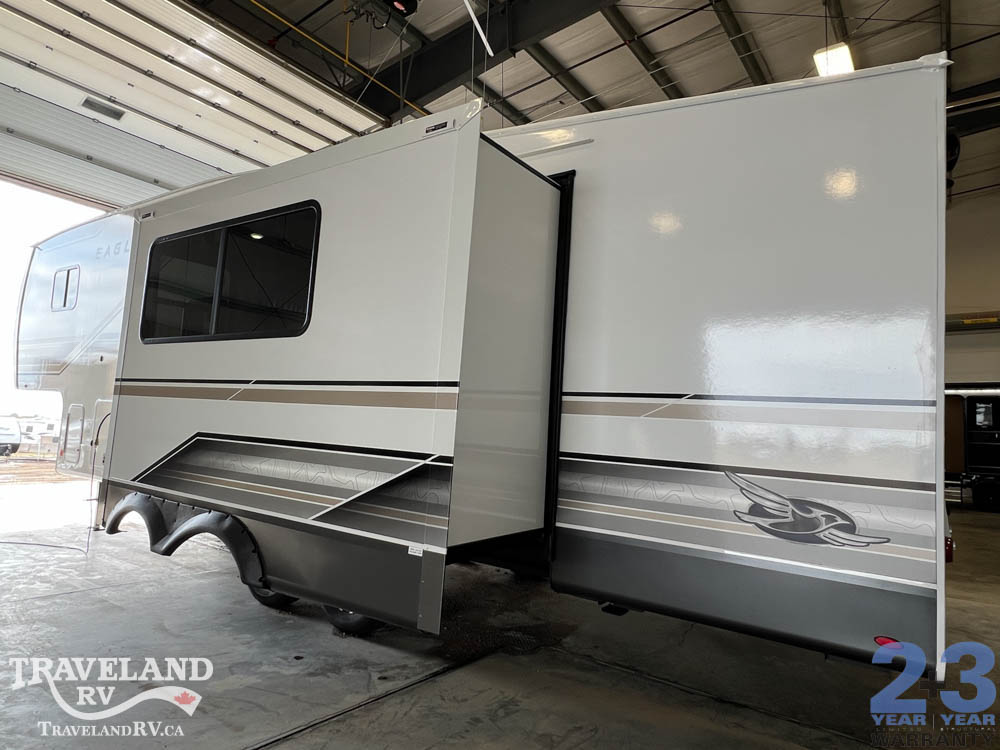 2027 Jayco Eagle SLE 28BHU - Image 6