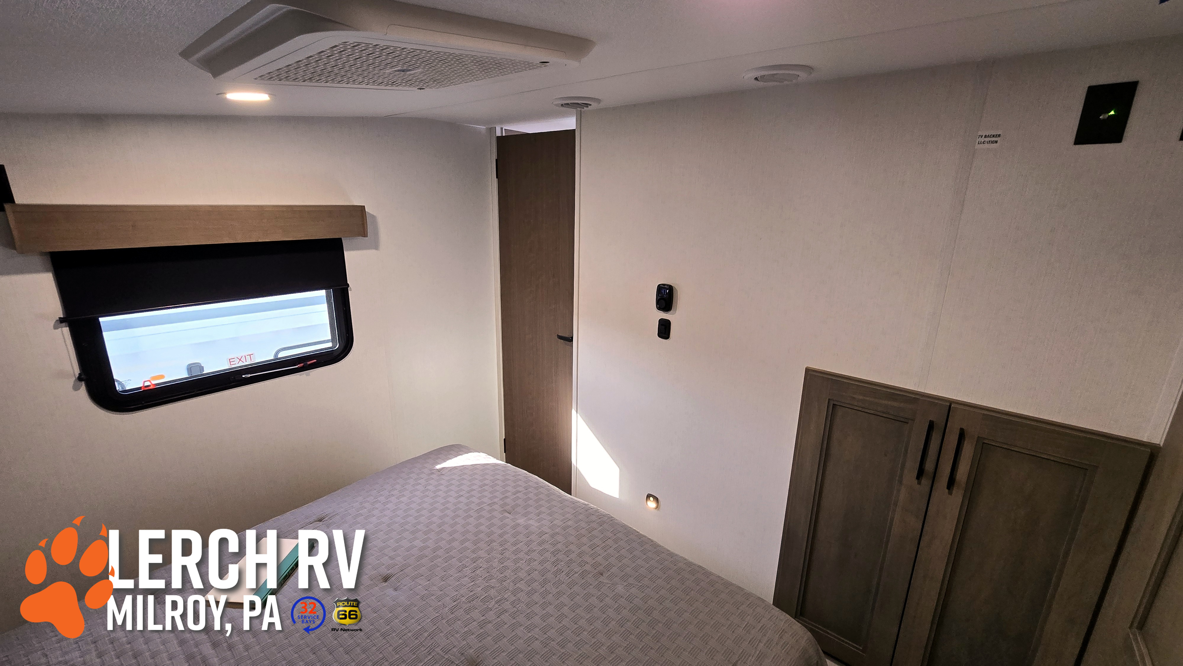 2026 KZ RV Durango HT D240RKD - Image 33