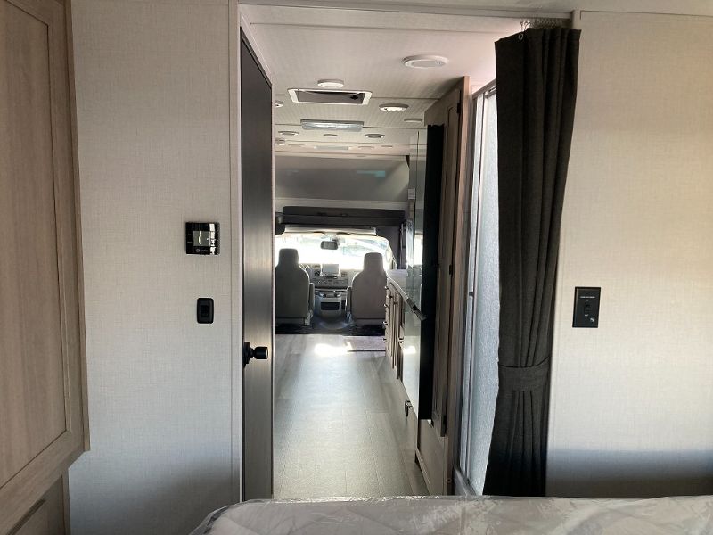2026 Forest River Sunseeker 3010DSF - Image 29