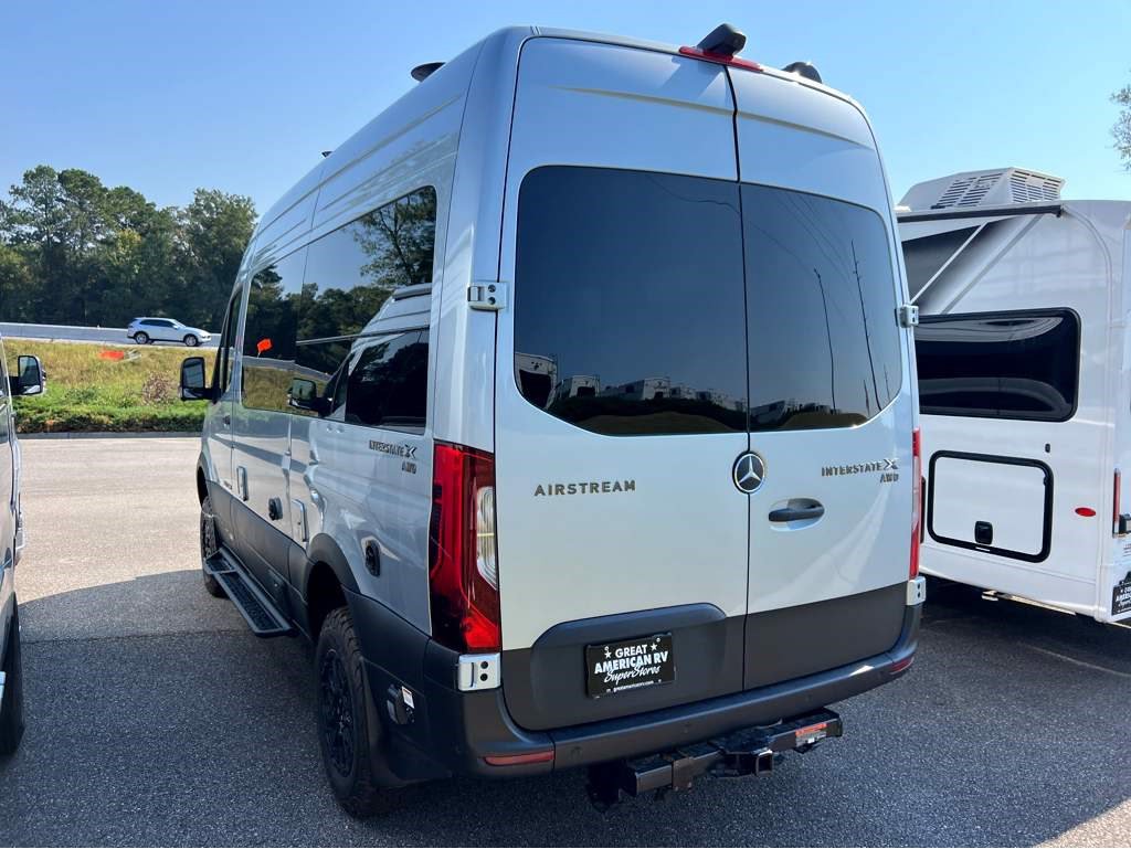 2026 AIRSTREAM INTERSTATE 19X - Image 3