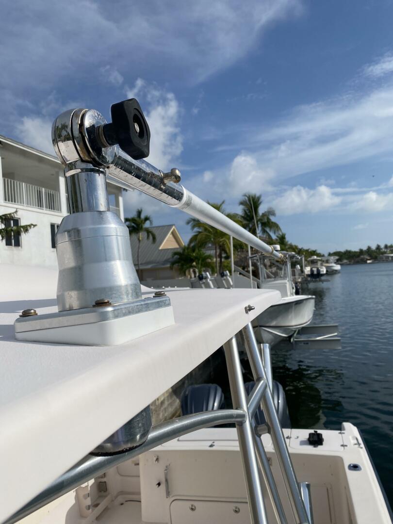 2005 Grady-White Marlin 300 - Image 12