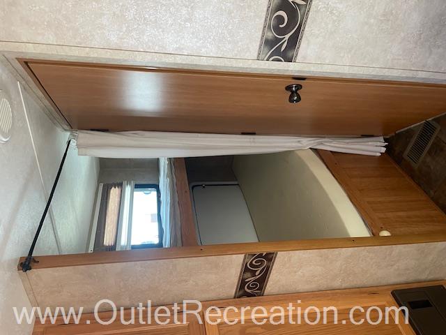 2011 Keystone Sprinter 26BH - Image 9