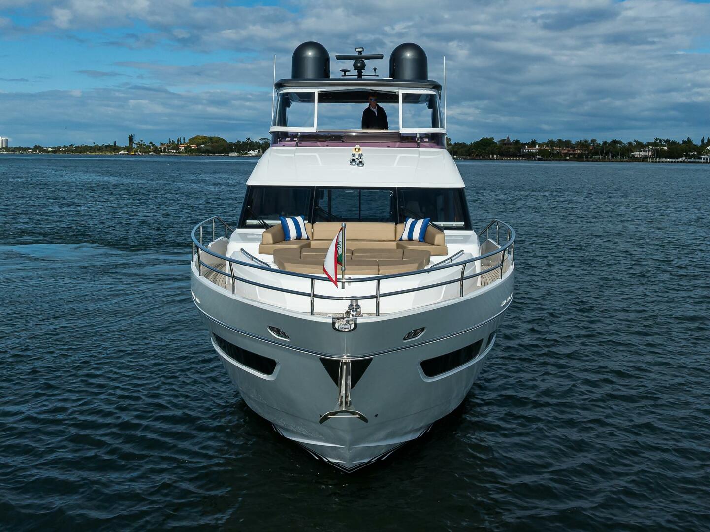 2003 Jupiter 31 Cuddy - Image 199
