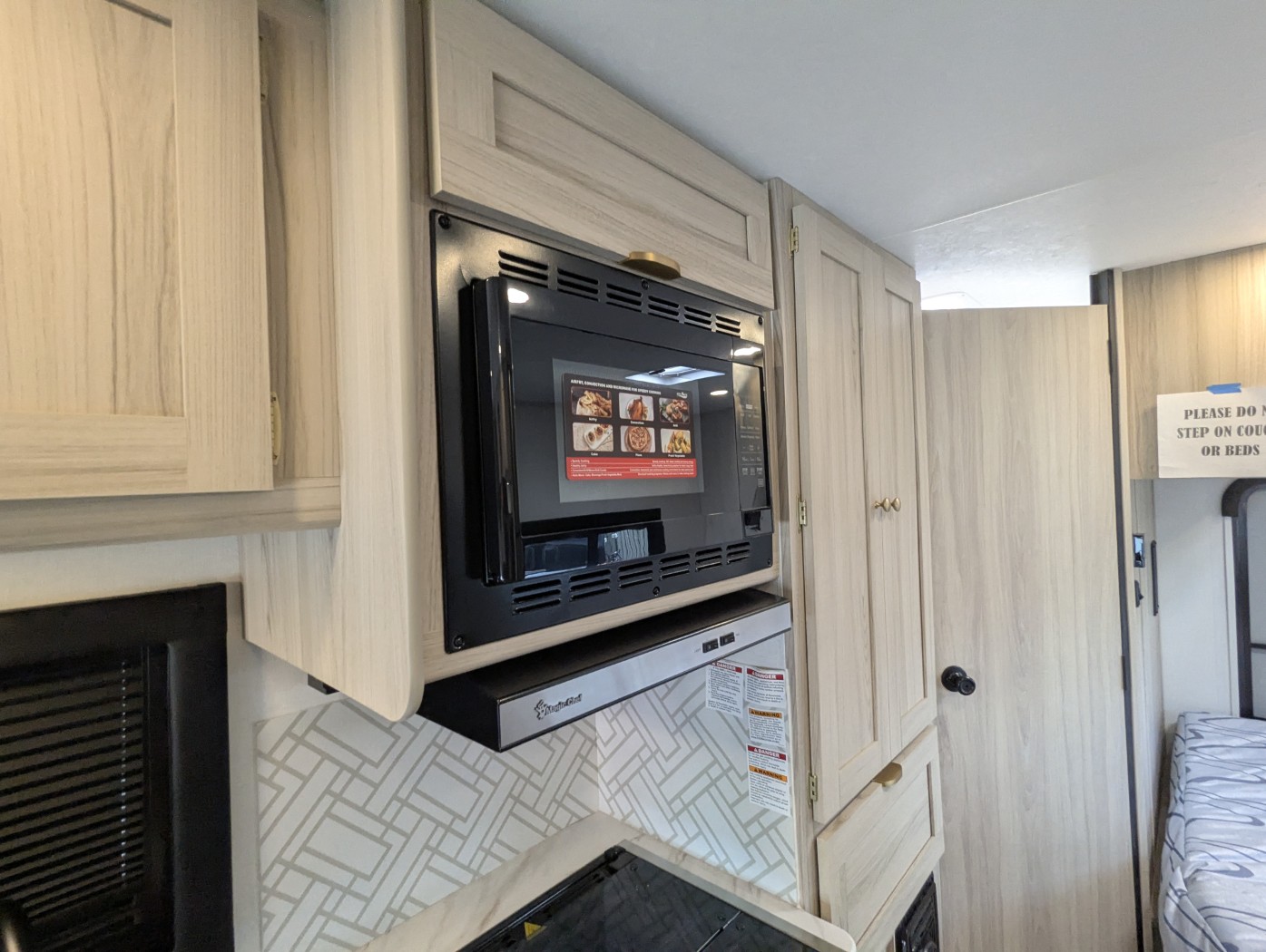 2026 Coachmen Cross Trail 22XG - ATH Edition - Image 31