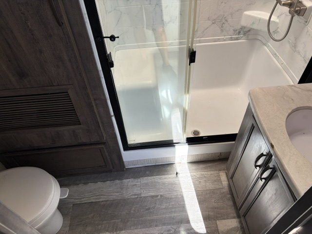2022 Forest River Sandpiper Luxury 379FLOK - Image 13