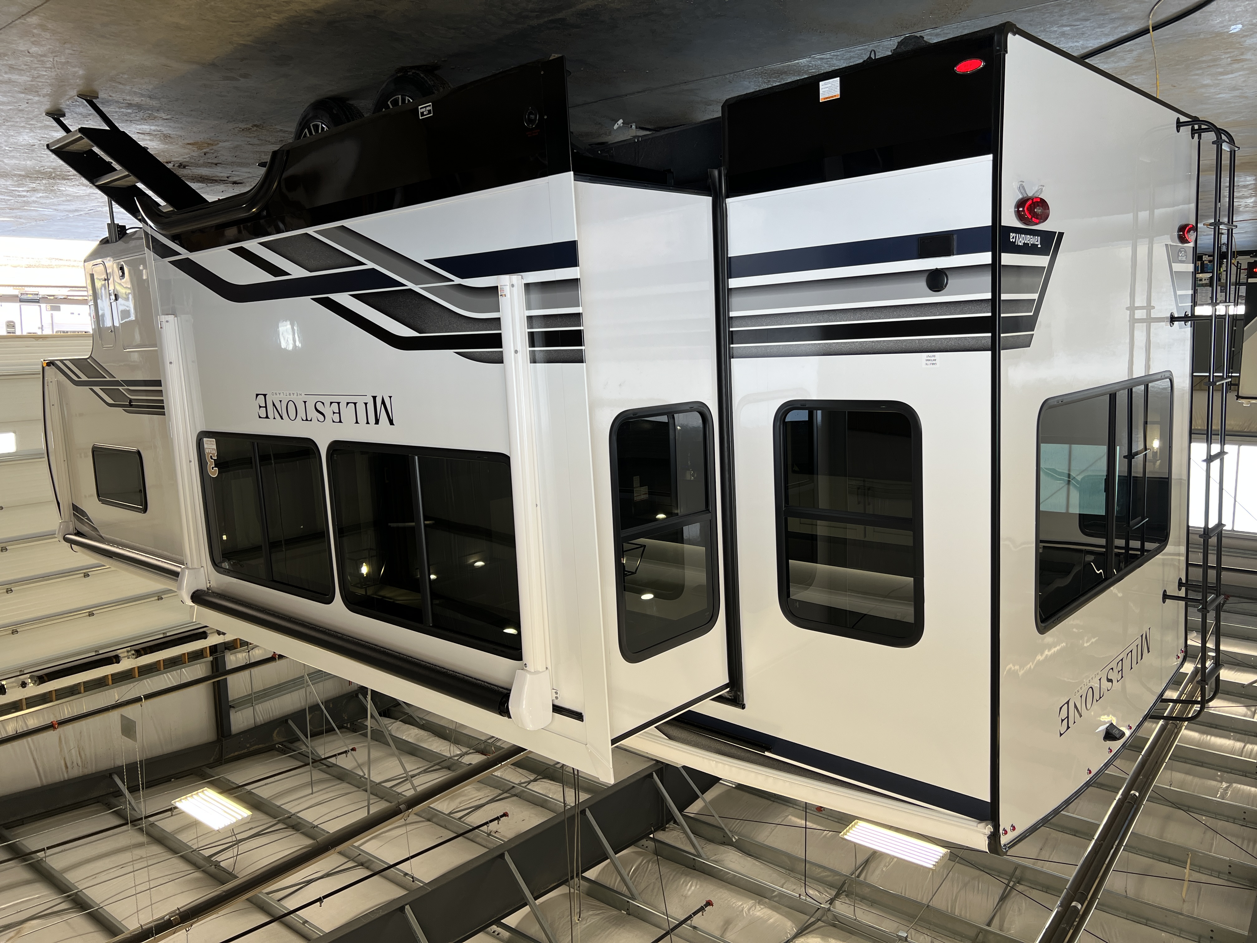 2027 Heartland Milestone Fifth Wheel 31RL - Image 7