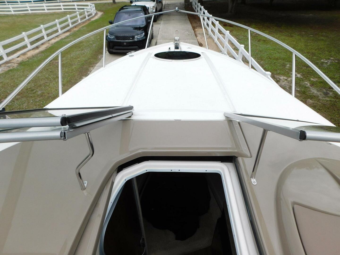2018 Regal 26 Express Base - Image 12