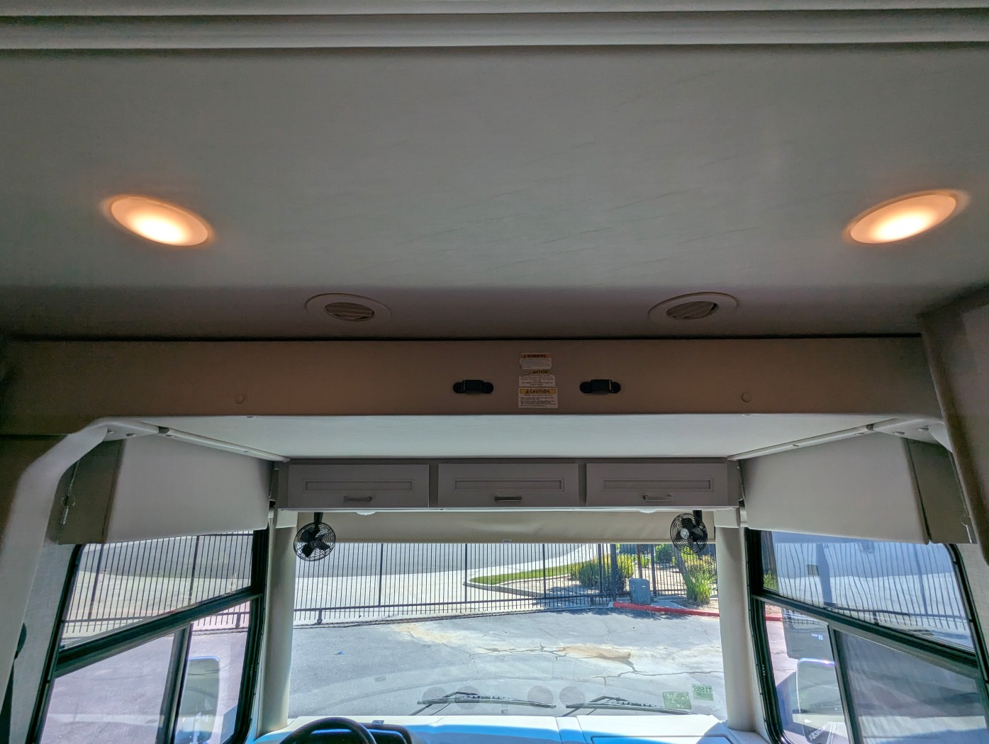 2023 Thor Motor Coach Challenger 37DS - Image 27