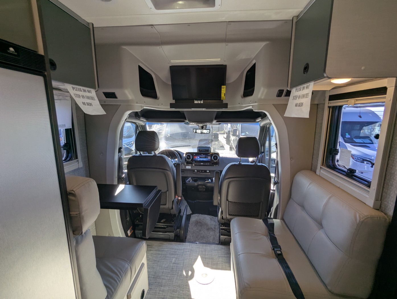 2026 Winnebago EKKO Sprinter 23B AWD - ATH Edition - Image 32