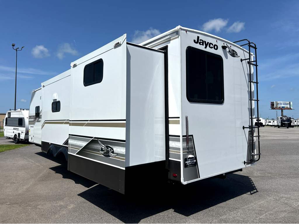 2027 JAYCO EAGLE 312BHOK - Image 3