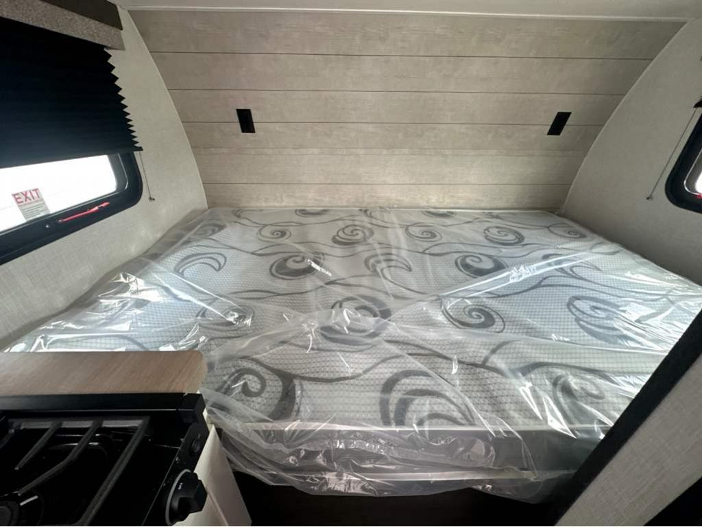 2026 VENTURE RV SIENNA 140VFD - Image 29