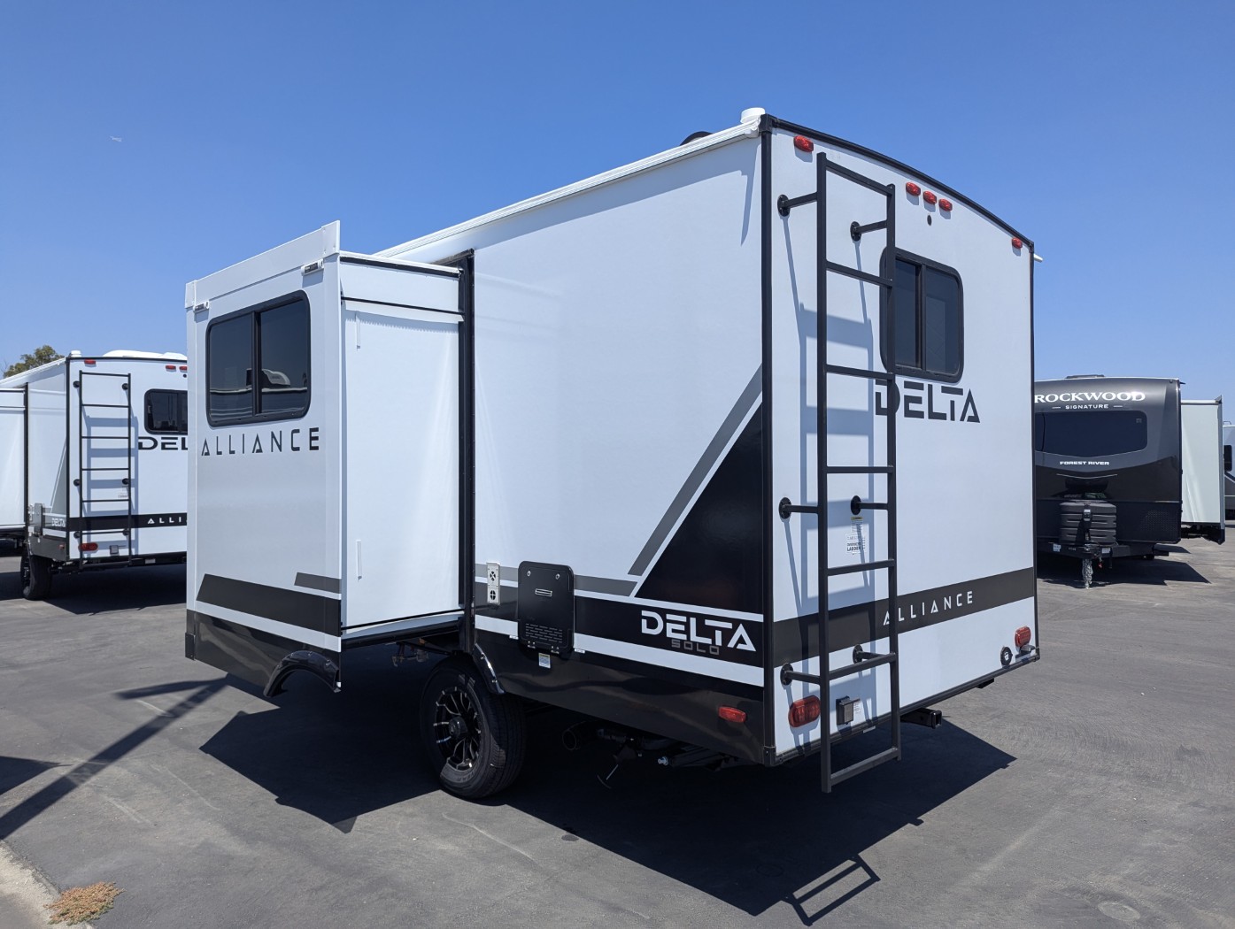 2027 Alliance RV Delta ML166 - Image 4