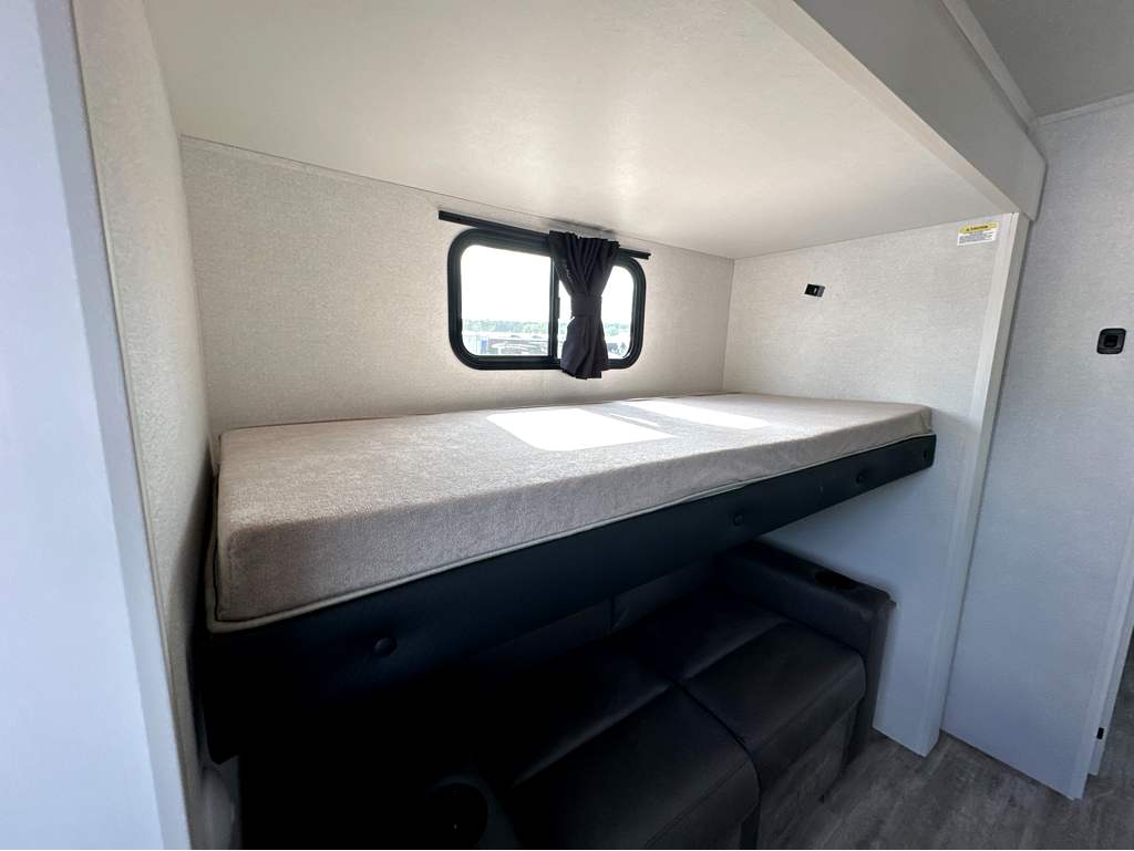 2027 JAYCO EAGLE 312BHOK - Image 24