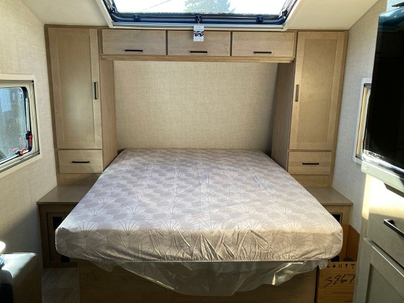 2026 Ember RV Overland Series 201FBQ - Image 21