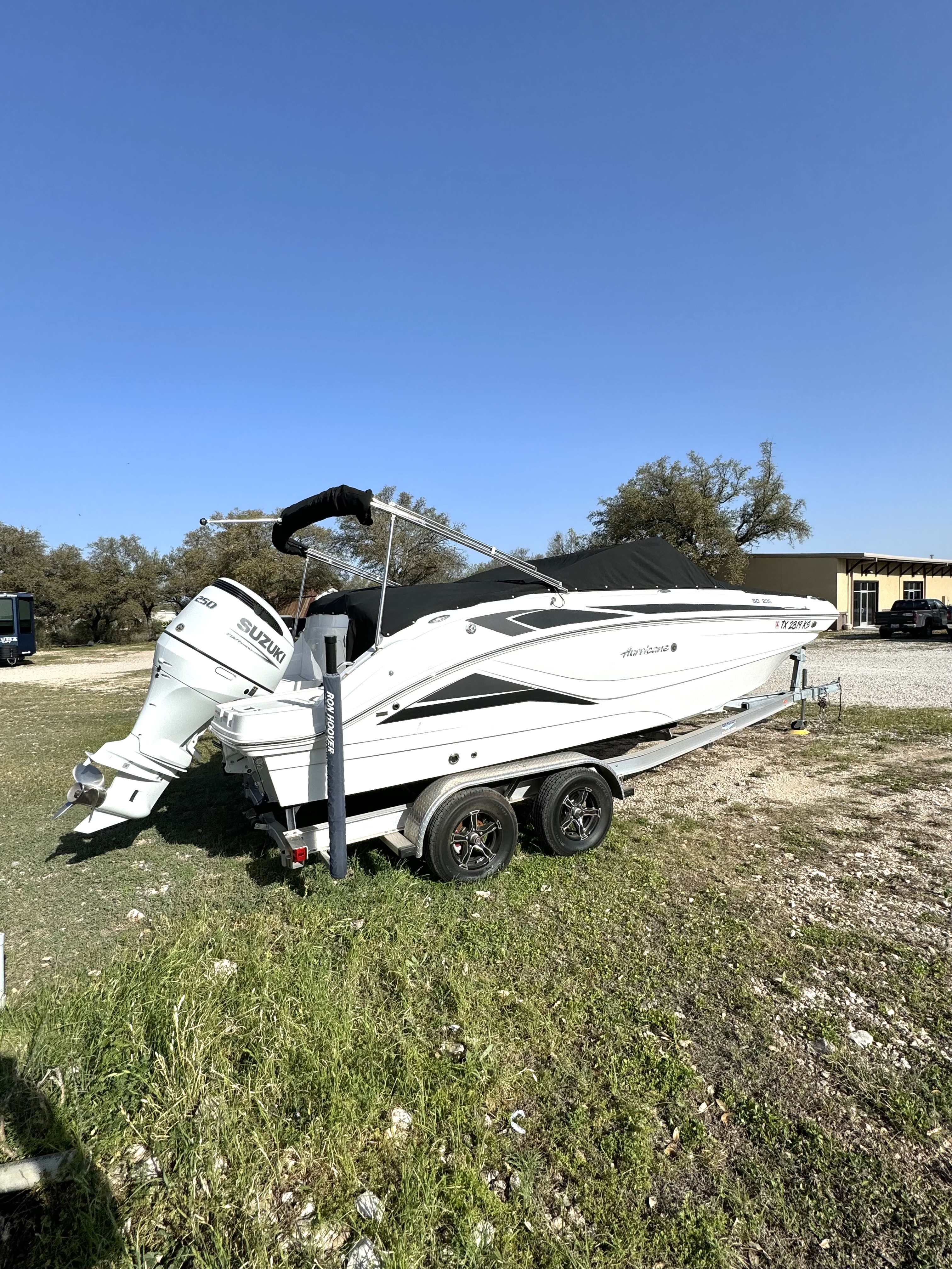 2022 HURRICANE 2023 SD235 - Image 5