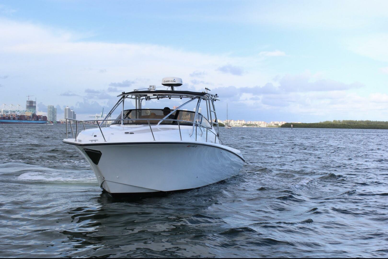 2007 Fountain 33 Sportfish Cruiser - Image 4