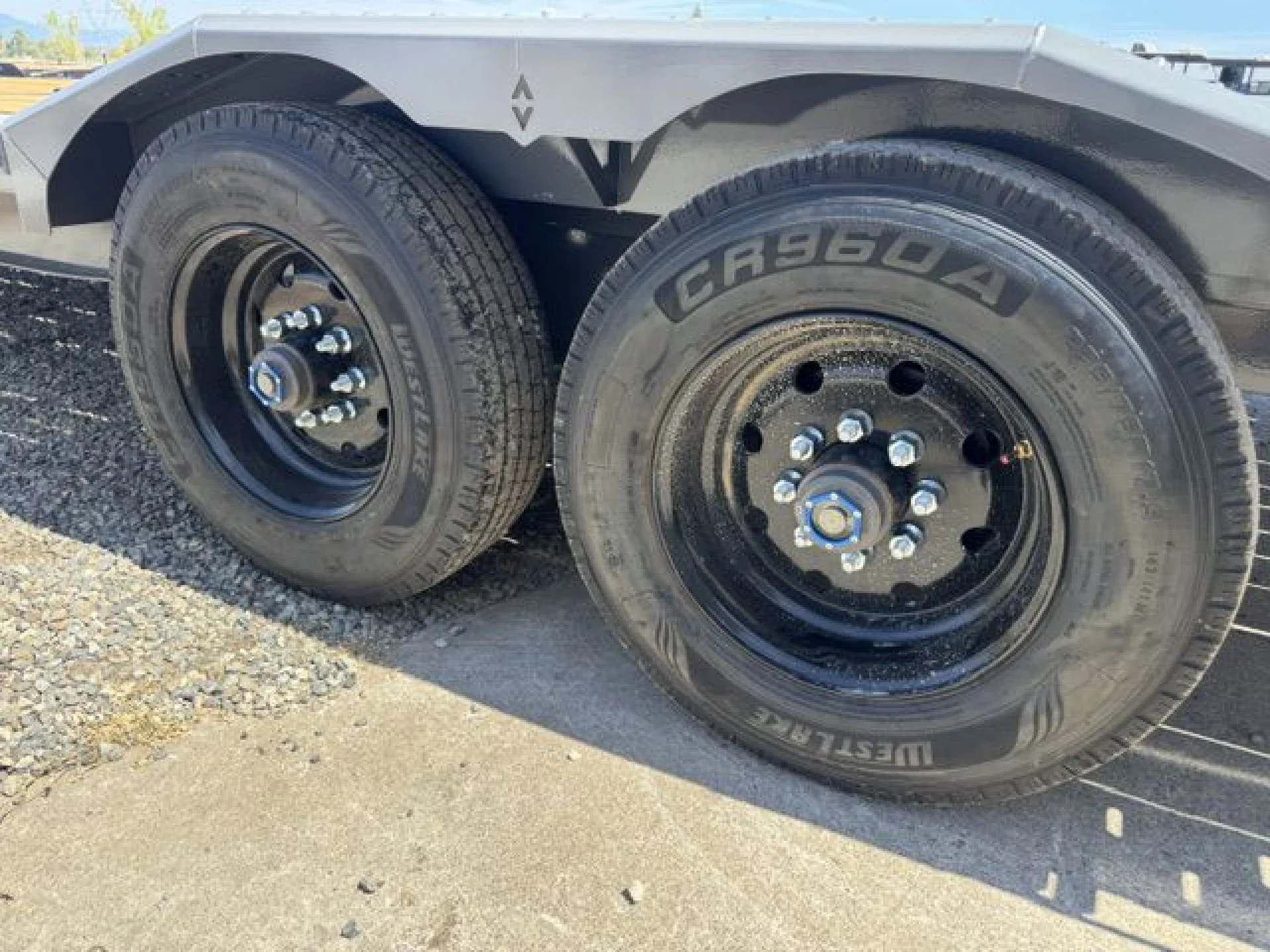 2027 DIAMOND C TRAILERS DIAMOND C HXD 210 L24X102 - Image 4