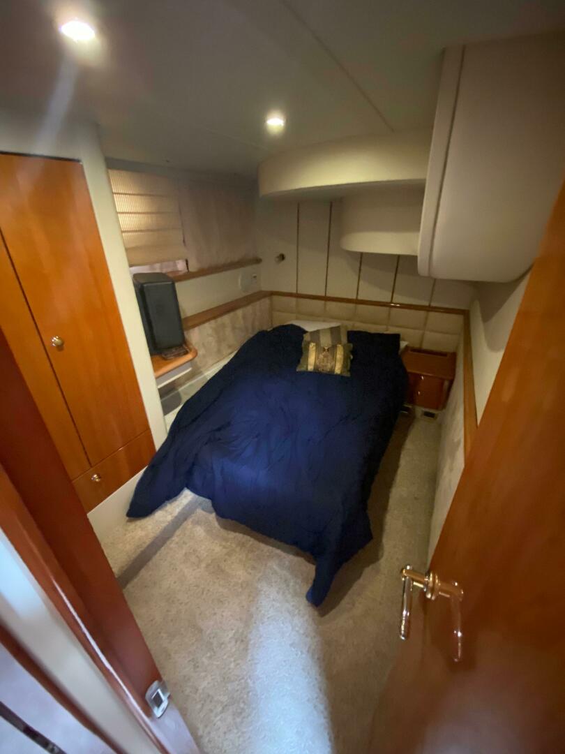 1998 Sunseeker 62 Manhattan - Image 40