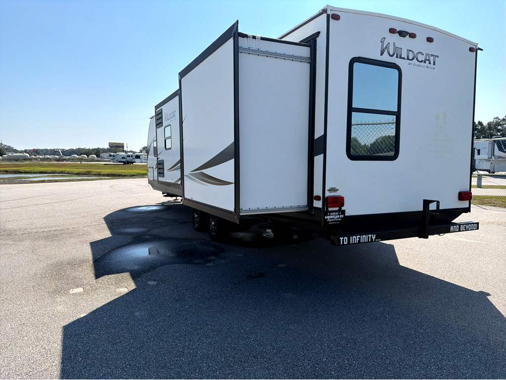 2020 FOREST RIVER WILDCAT 343BIK - Image 4