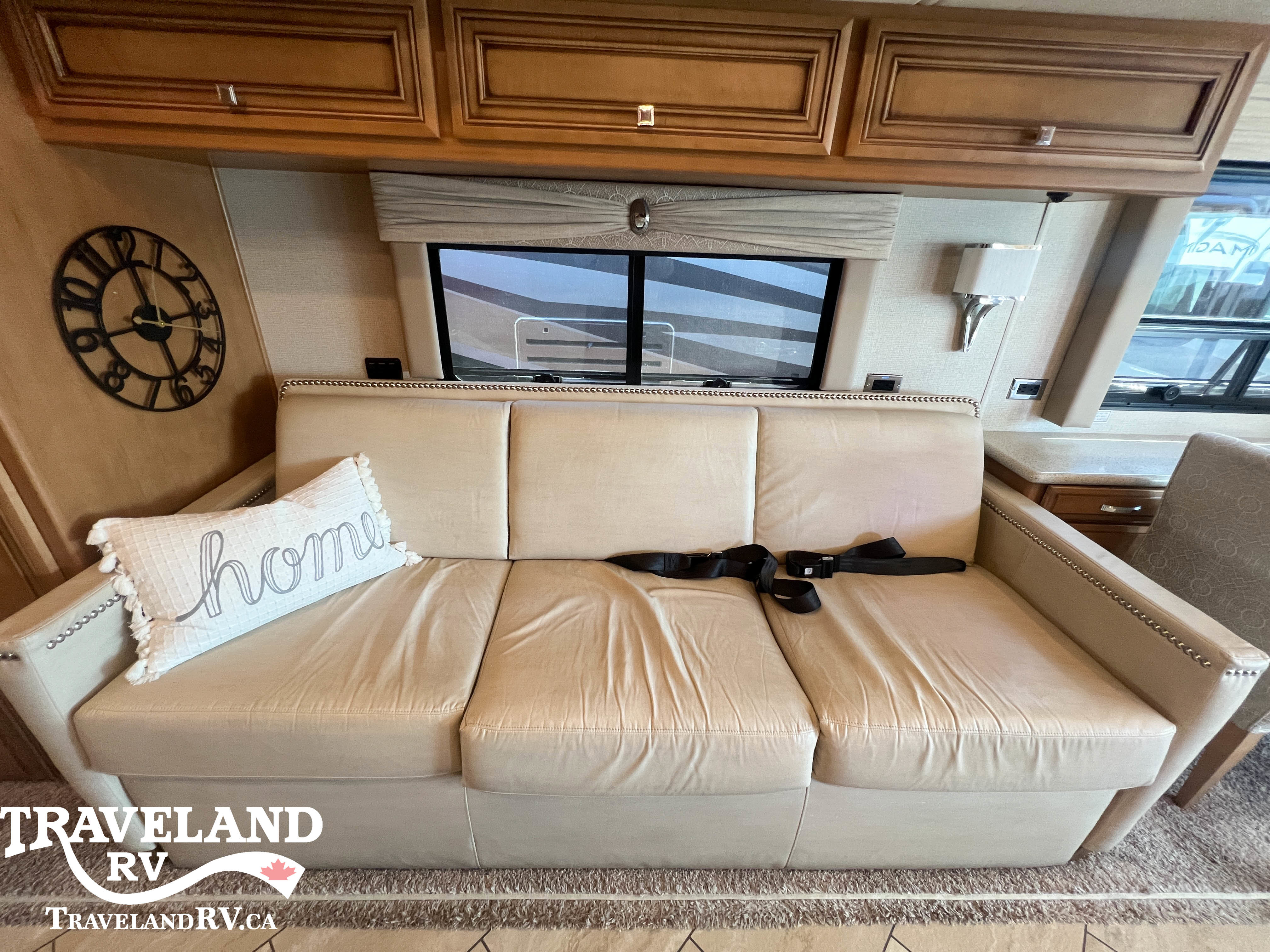 2018 Newmar Bay Star 3401 - Image 13