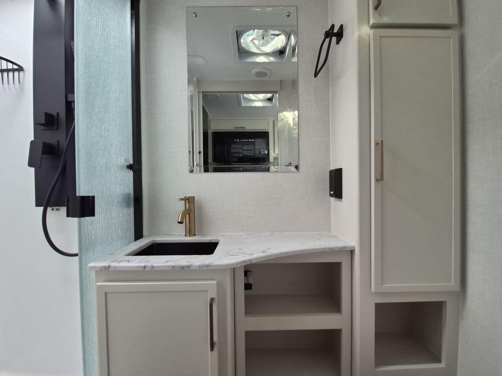 2027 Brinkley RV Model Ix 20x - Image 23