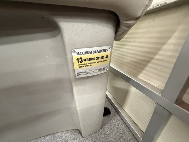 1997 SMOKERCRAFT 820 - Image 22