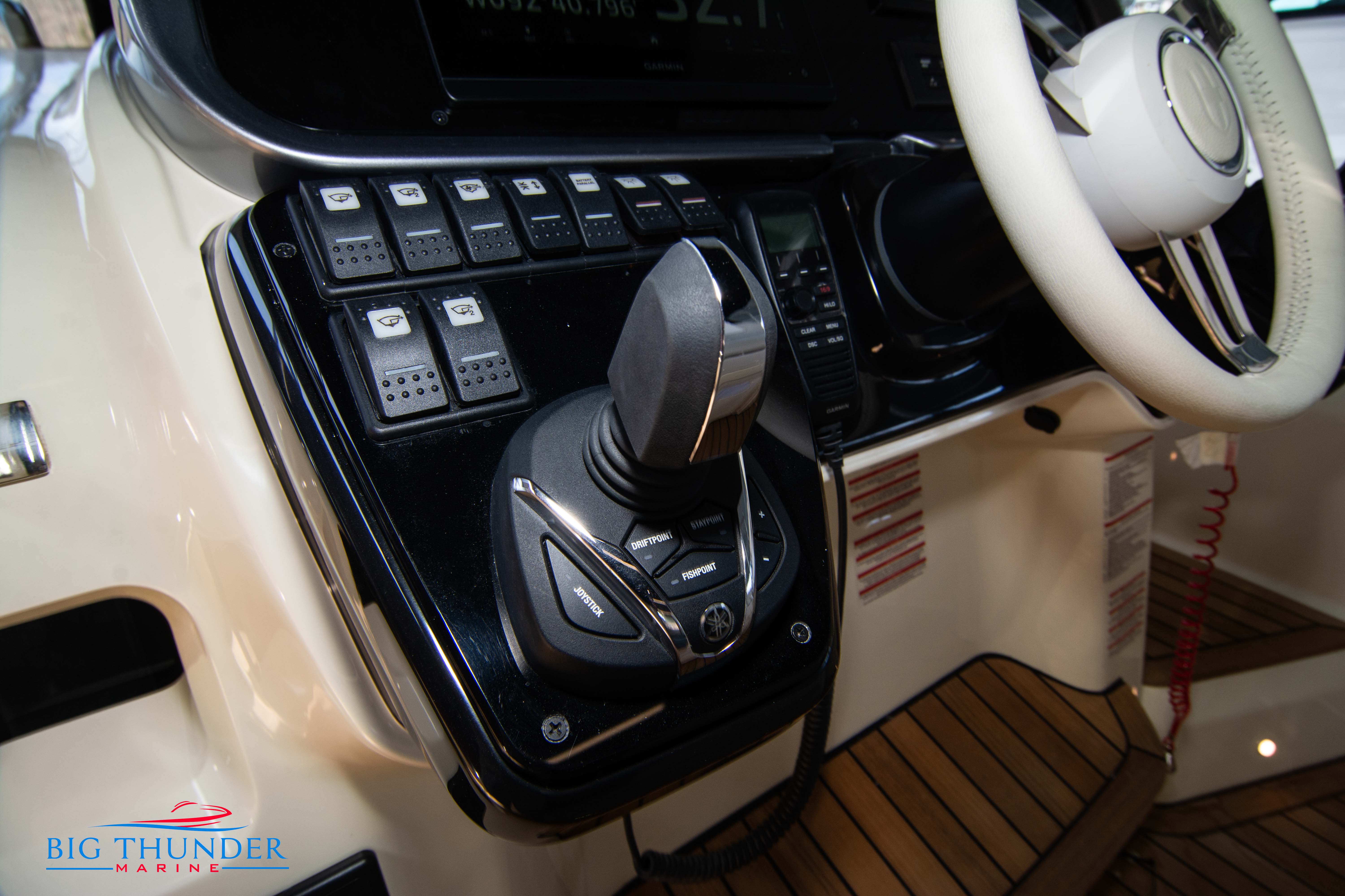 2024 Invictus GT 370S - Image 36